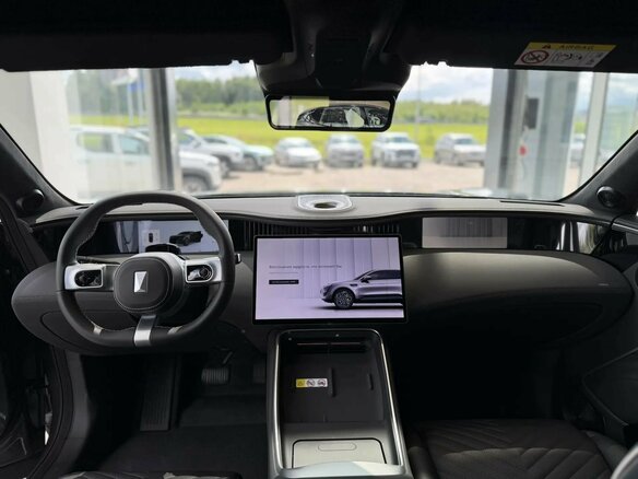2026 Avatr 11 116 kWh I, серый, 8490000 рублей - вид 10