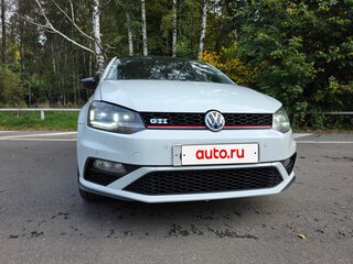 2018 Volkswagen Polo V Рестайлинг, белый, 1650000 рублей, вид 5