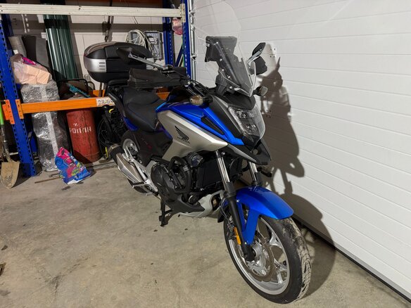 2019 Honda NC 750X, синий, 699000 рублей - вид 1