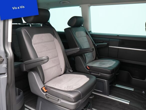 2022 Volkswagen Multivan T6 Рестайлинг, серый, 5200000 рублей - вид 9