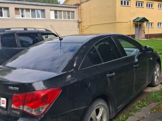 2010 Chevrolet Cruze I, чёрный, 600000 рублей, вид 2