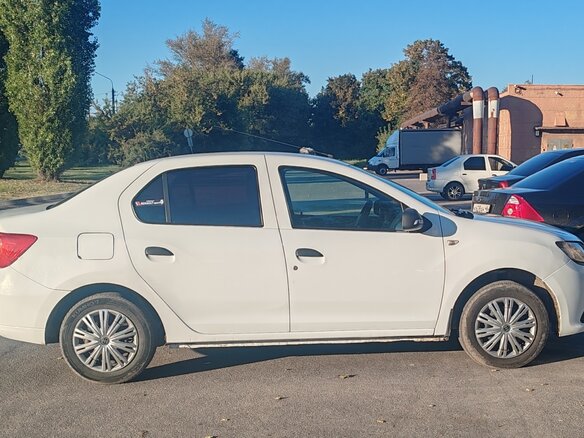 2017 Renault Logan II, белый, 520000 рублей - вид 16