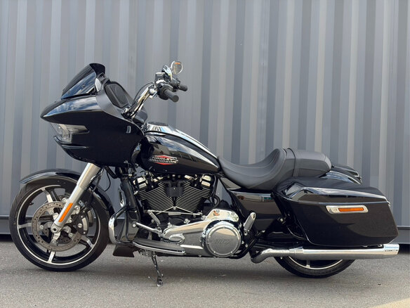 2026 Harley-Davidson Road Glide, чёрный, 3114000 рублей - вид 1