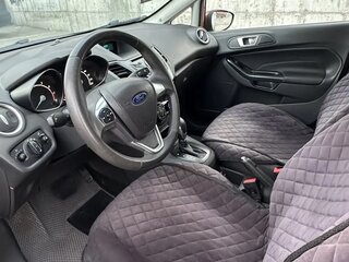 2015 Ford Fiesta Mk6 Рестайлинг, коричневый, 700000 рублей, вид 4