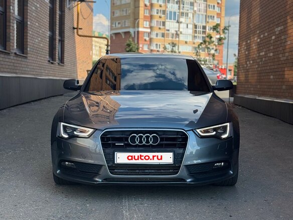 2014 Audi A5 I (8T) Рестайлинг, серый - вид 1