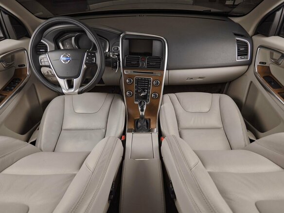 2013 Volvo XC60 I Рестайлинг, бежевый, 1649000 рублей - вид 7