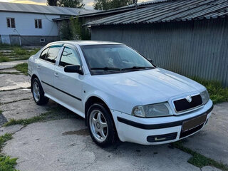 2008 Skoda Octavia I (A4) Рестайлинг, белый, 230000 рублей, вид 3