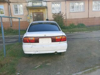 1996 Mazda Familia VII (BH), белый, 260000 рублей, вид 2