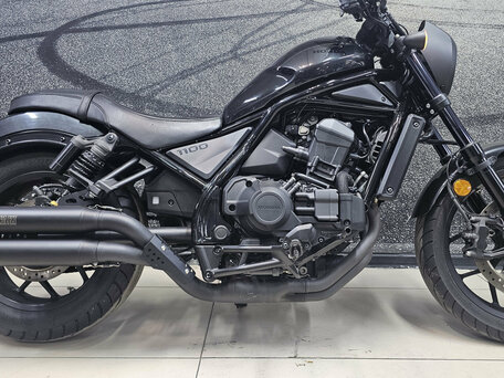 2021 Honda CMX 1100 Rebel, чёрный, 899000 рублей, вид 4