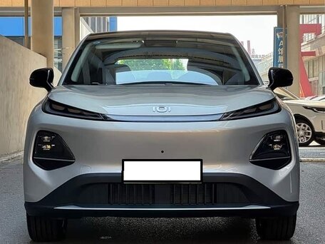 2026 Changan Qiyuan Q05 51.9 kWh II, серебристый, 2370000 рублей, вид 2