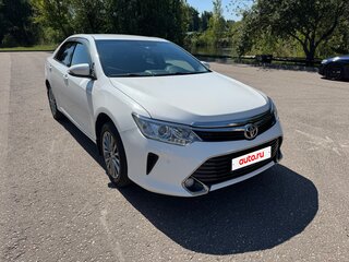 2016 Toyota Camry US Market VII (XV50) Рестайлинг, белый, 2100000 рублей, вид 2