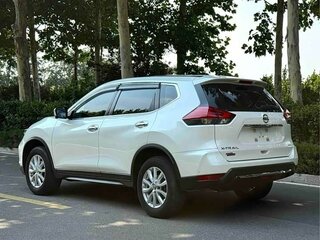 2022 Nissan X-Trail III Рестайлинг, белый, 1890002 рублей, вид 5