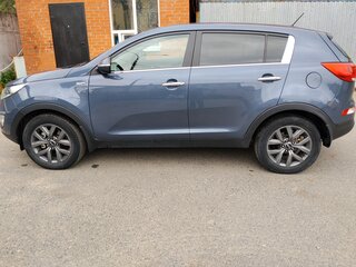 2015 Kia Sportage III Рестайлинг, синий, 1500000 рублей, вид 3
