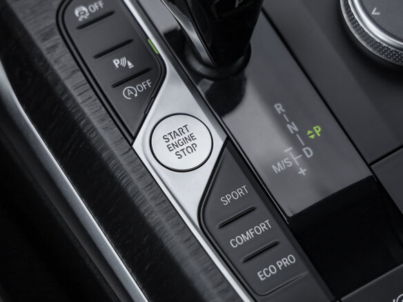 2021 BMW 3 серии 320i xDrive VII (G2x), чёрный, 3899000 рублей - вид 23