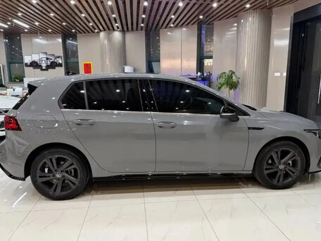 2022 Volkswagen Golf VIII, серый, 2190000 рублей, вид 4