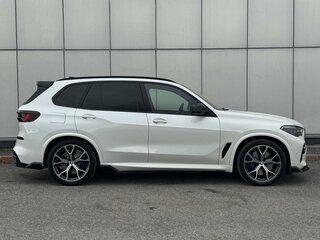 2018 BMW X5 30d III (F15), белый, 6052500 рублей, вид 5