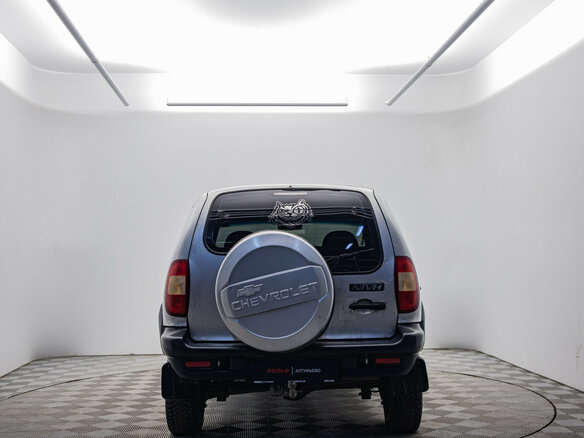 2007 Chevrolet Niva I, серый, 205000 рублей - вид 5
