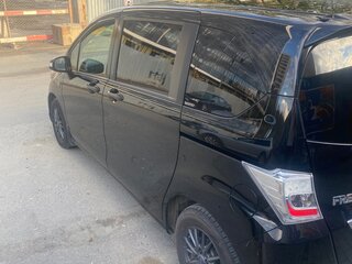 2012 Honda Freed I Рестайлинг, чёрный, 1150000 рублей, вид 3