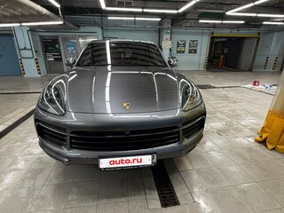 2019 Porsche Cayenne III, серый, 5050000 рублей, вид 2