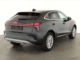 2026 Audi Q3 Sportback TFSI III (FJ), серый, 6750000 рублей, вид 3