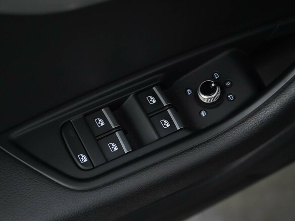 2020 Audi A4 35 TFSI V (B9) Рестайлинг, чёрный, 2500999 рублей - вид 18