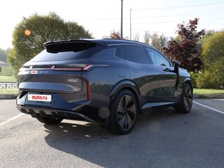 2023 Lynk & Co 08 39.6 kWh I, серый, 4500000 рублей, вид 2