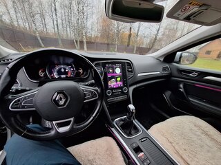 2018 Renault Megane IV, серебристый, 1480000 рублей, вид 3