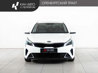 2020 Kia Rio IV Рестайлинг, белый, 1670000 рублей, вид 2