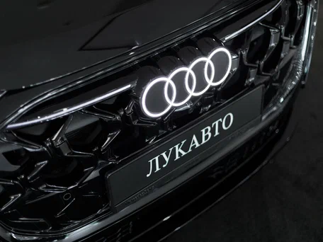 2026 Audi Q5 L III (GU), чёрный, 6499000 рублей, вид 3