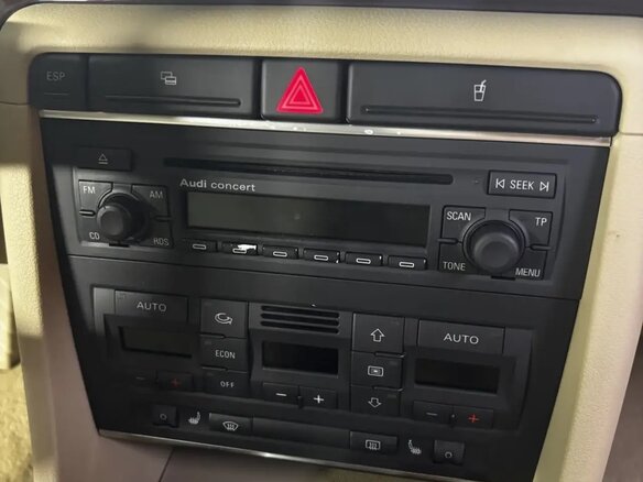 2006 Audi A4 III (B7), чёрный - вид 17