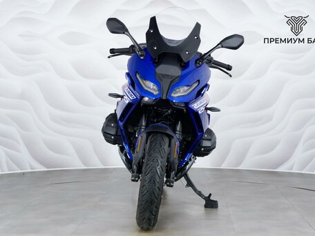 2026 BMW R 1300 RS, синий, 2349000 рублей, вид 4