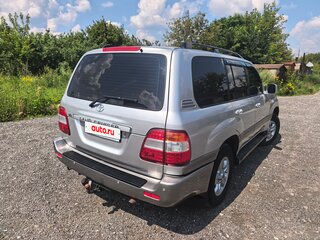 2006 Toyota Land Cruiser 100 Series Рестайлинг 2, серебристый, 2500000 рублей, вид 4