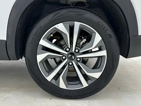 2022 Wuling Xingchi, белый, 975000 рублей - вид 12
