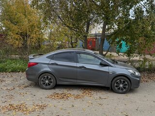 2013 Hyundai Solaris I, чёрный, 499000 рублей, вид 4