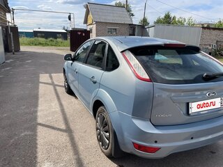2010 Ford Focus II Рестайлинг, серый, 700000 рублей, вид 3