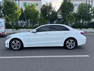 2020 Mercedes-Benz C-Класс 180 IV (W205) Рестайлинг, белый, 2016000 рублей, вид 4