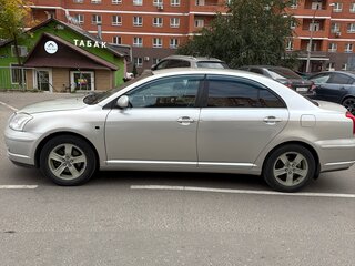 2004 Toyota Avensis II, серебристый, 570000 рублей, вид 4