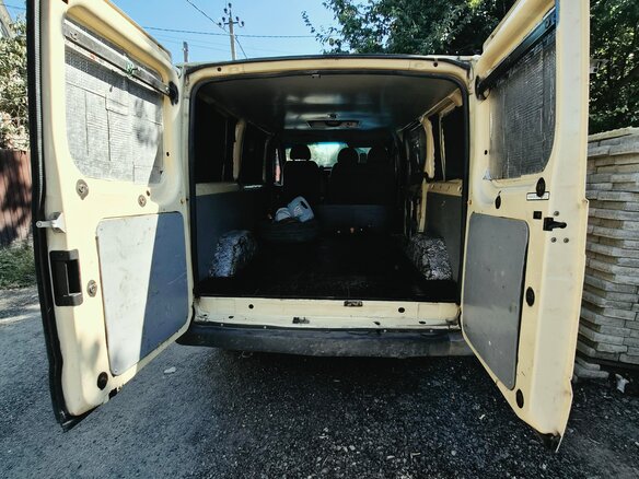 2013 Ford Transit, бежевый, 900000 рублей - вид 2