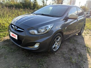 2012 Hyundai Solaris I, чёрный, 504000 рублей, вид 2