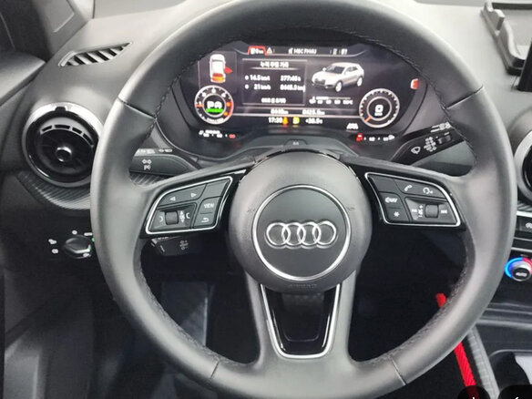 2023 Audi Q2 35 TDI I Рестайлинг, белый, 2890000 рублей - вид 7