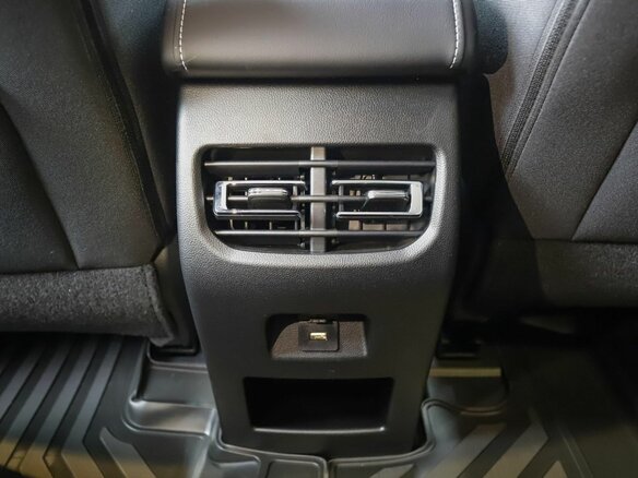 2026 Haval M6 II, серый - вид 11