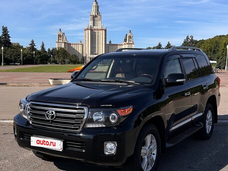 2014 Toyota Land Cruiser 200 Series Рестайлинг 1, чёрный, 8650000 рублей, вид 1
