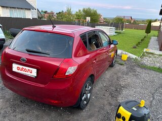 2011 Kia Ceed I Рестайлинг, красный, 640000 рублей, вид 4