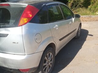 2004 Ford Focus I Рестайлинг, серебристый, 230000 рублей, вид 3