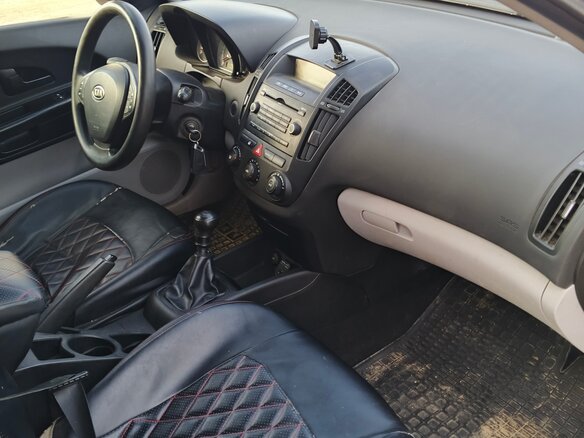 2007 Kia Ceed I, пурпурный, 400000 рублей - вид 2