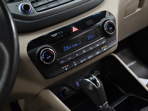 2018 Hyundai Tucson III, серый, 1665000 рублей - вид 8