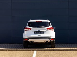 2016 Ford Kuga II, белый, 1455000 рублей, вид 5