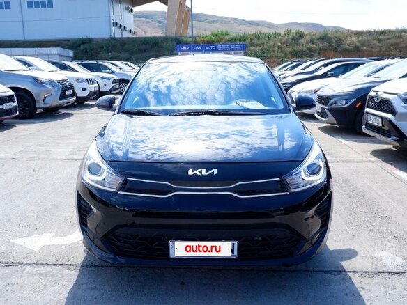 2022 Kia Rio IV Рестайлинг (Global market), чёрный, 1350000 рублей - вид 1