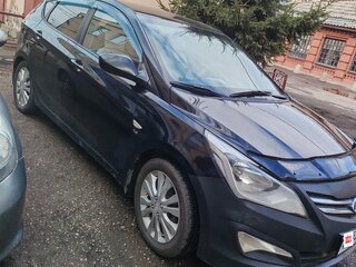 2015 Hyundai Solaris I Рестайлинг, чёрный, 1000000 рублей, вид 2