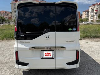 2015 Honda Stepwgn Spada V, белый, 1900000 рублей, вид 4